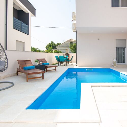 Apartment Cosic Vir II