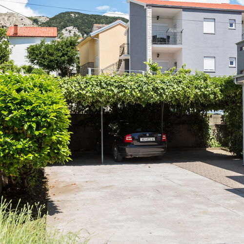 Apartments Berisha II Baska  4