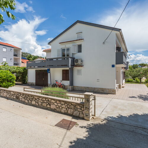 Apartments Berisha II Baska  2