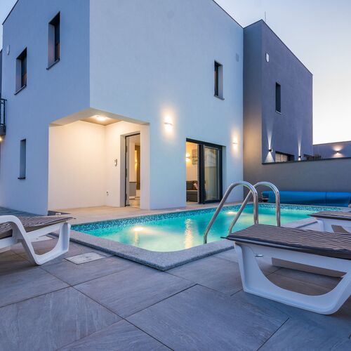 Apartment Spanic 2 Vir II