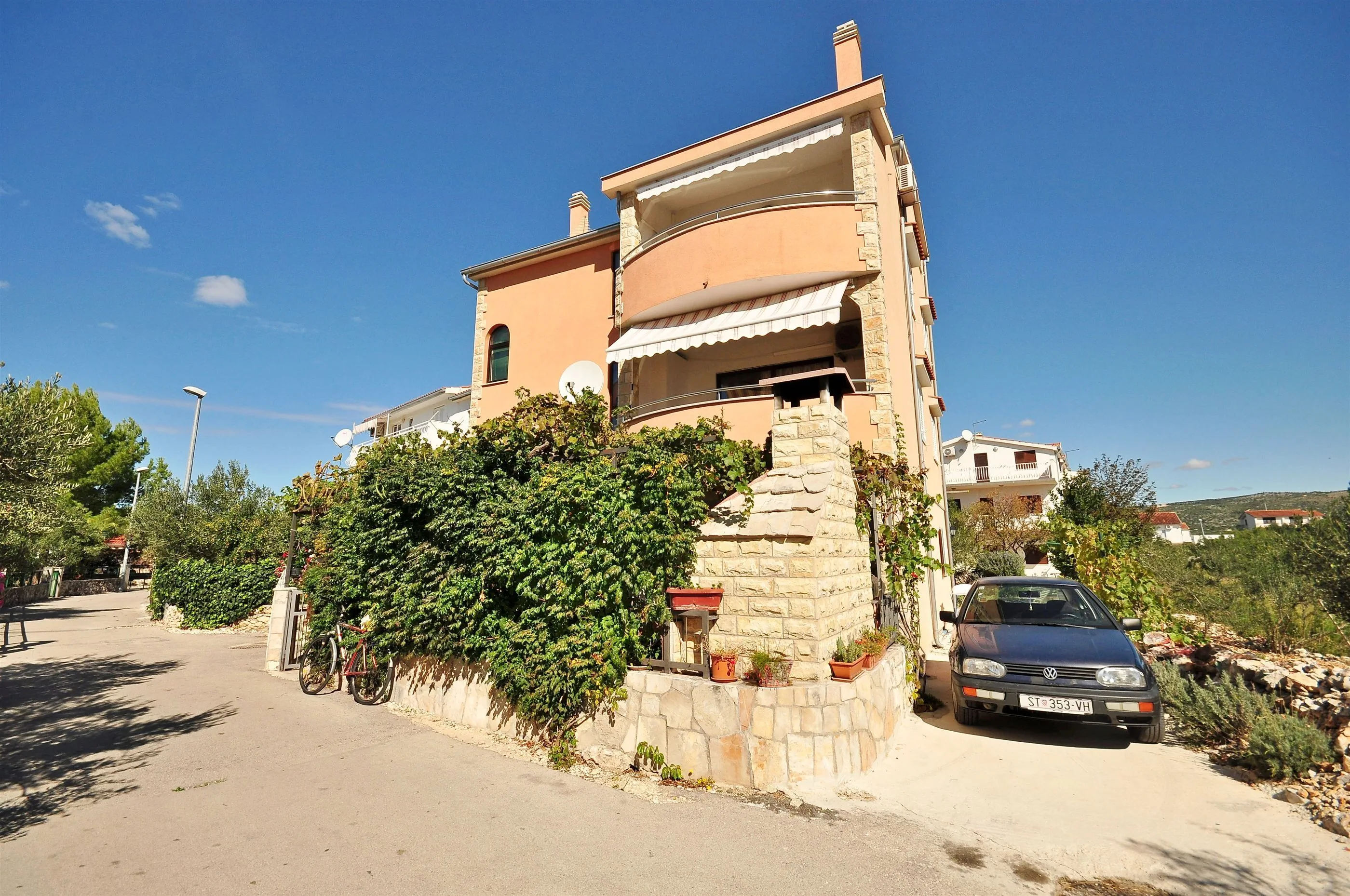 Apartments Roje Rogoznica