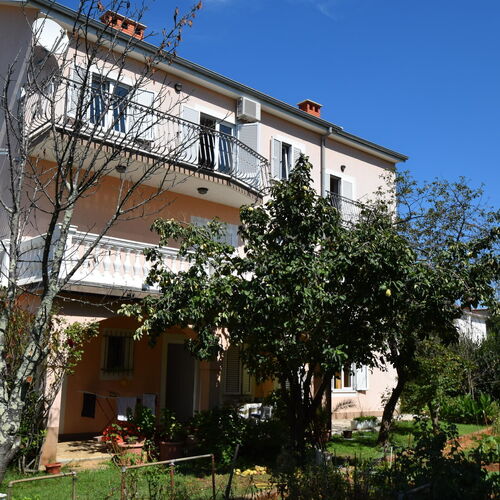 Apartments Jelka Njivice II  3