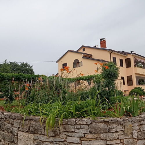 Apartments Graziella Zambratija  3