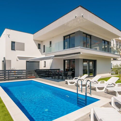 Villa Villa Andy Malinska  2
