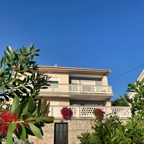Apartment Rozi with Sea View Silo  2