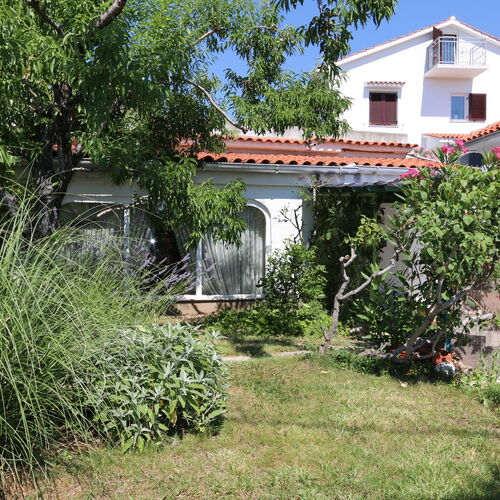 Apartment KAMENARIĆ Silo  2