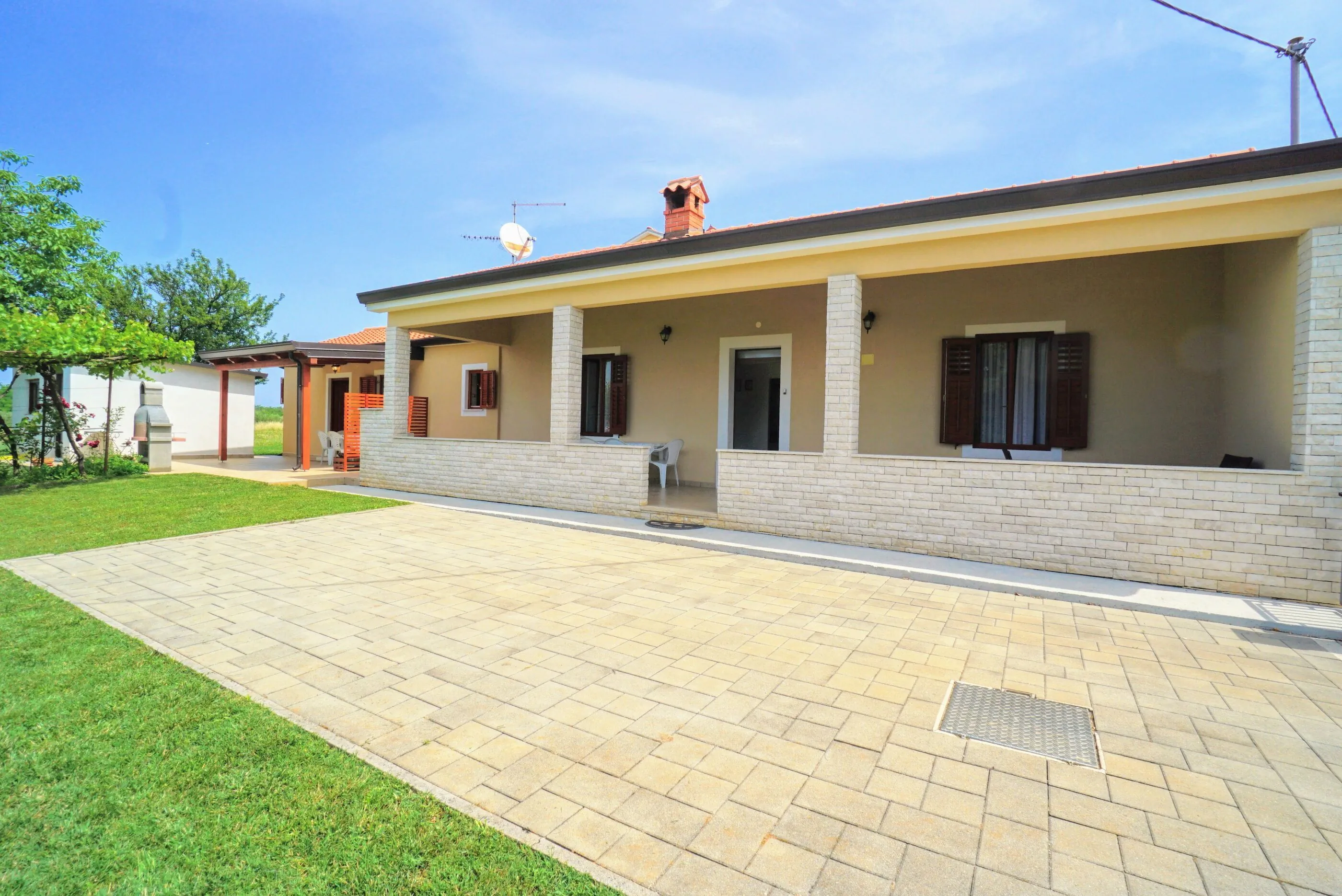 Apartments MIMA Zambratija