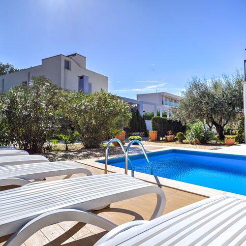 Apartments SIPARIS Zambratija  2