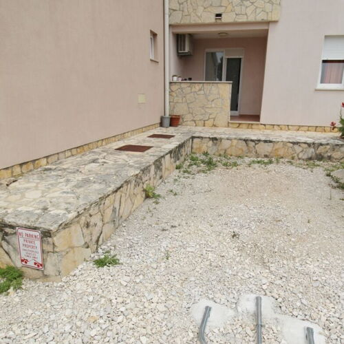 Apartment Arian Zambratija  2