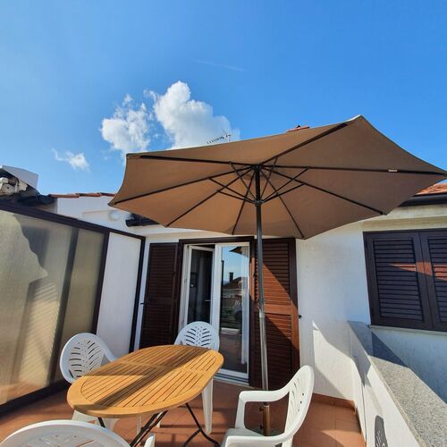 Apartmanok Parkolóhellyel Krk - 9718