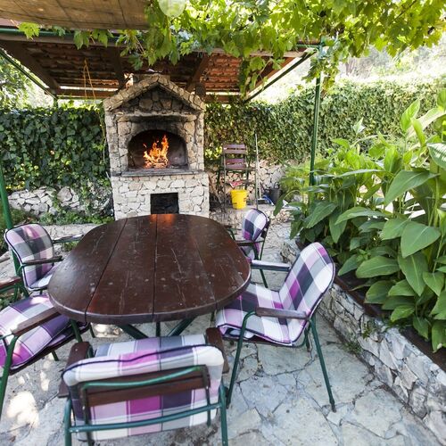 Apartmanok A Tenger Mellett Seget Vranjica, Trogir - 10438 Seget Vranjica  3