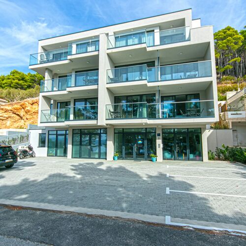 Apartmanok A Tenger Mellett Medencével Brela, Makarska - 19834 Brela  4
