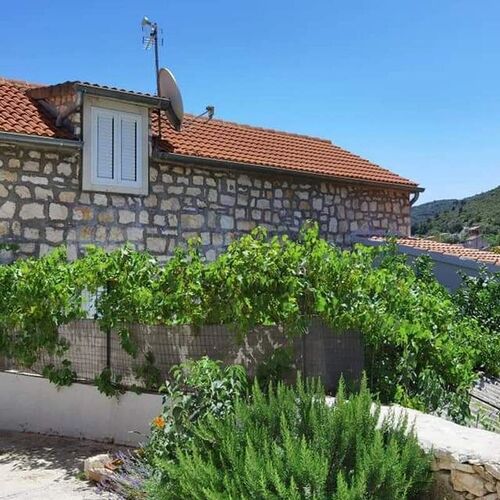 Apartmanok Internet Hozzáféréssel Vis - 19923