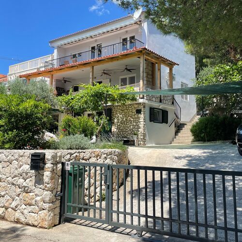 Apartmanok A Tenger Mellett Rogoznica - 20032  2