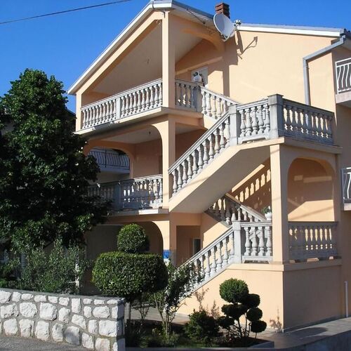 Apartmanok Parkolóhellyel Novi Vinodolski - 20095  2