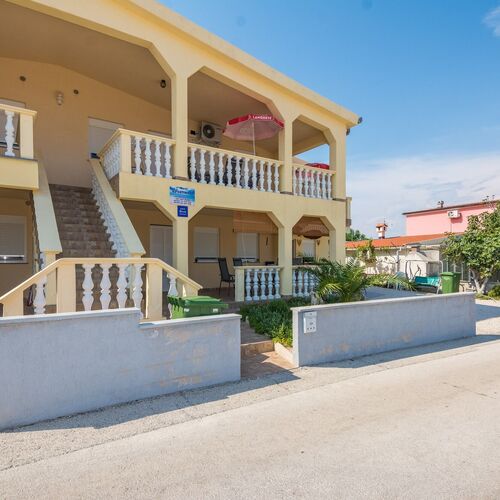 Apartmanok A Tenger Mellett Vir - 20333  3