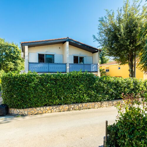Apartmanok Parkolóhellyel Njivice, Krk - 20504 Njivice  2