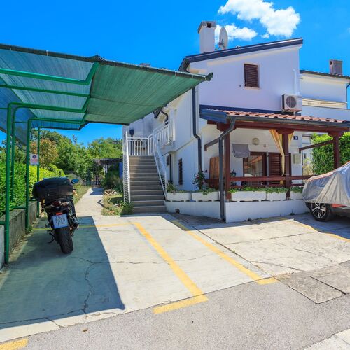 Apartmanok Parkolóhellyel Njivice, Krk - 20542 Njivice  2
