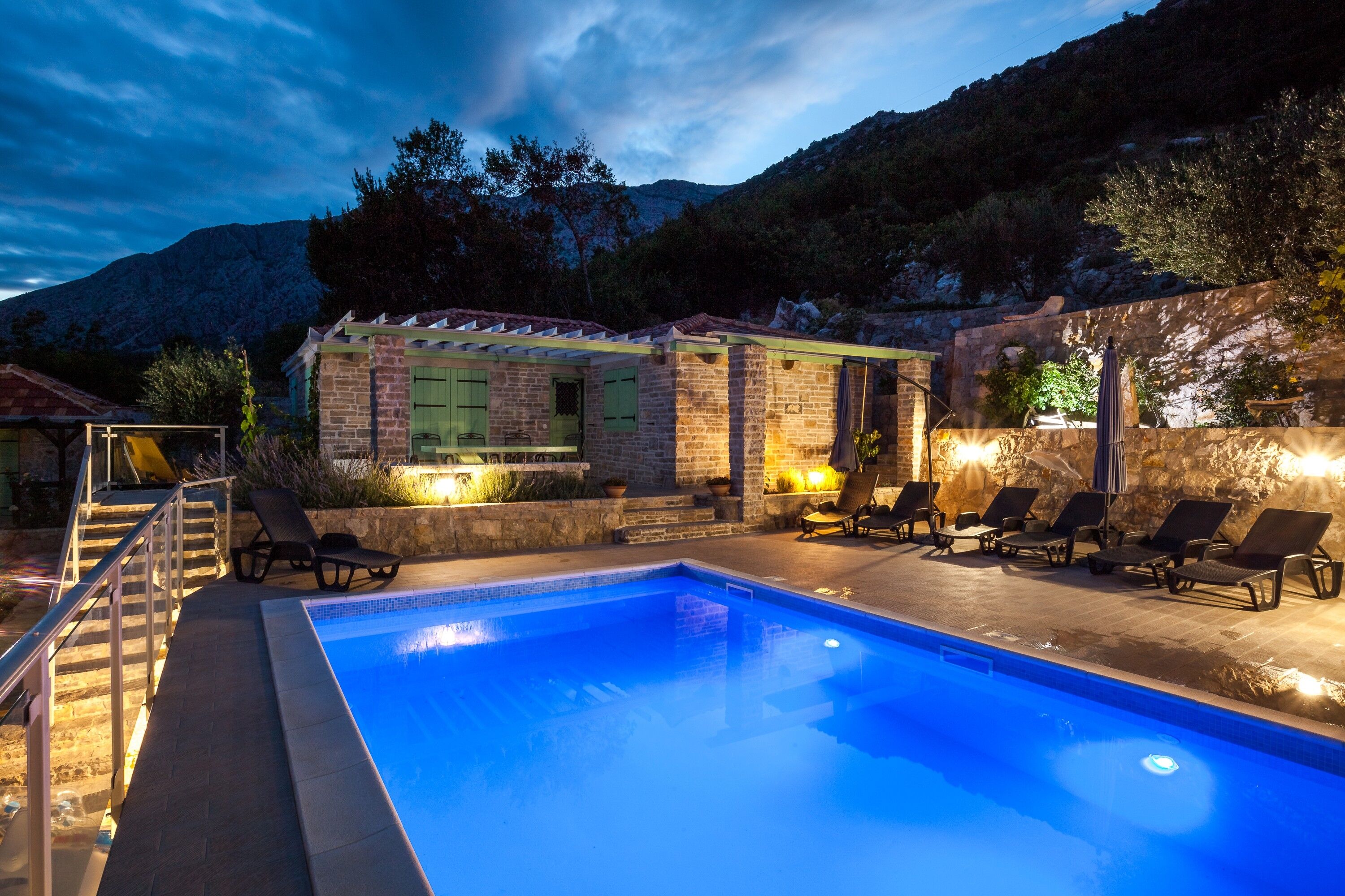 Apartmanok Családok Részére Medencével Orebic, Peljesac - 20576 Orebić