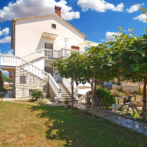 Apartmanok Parkolóhellyel Fazana - 20637 Fažana  2