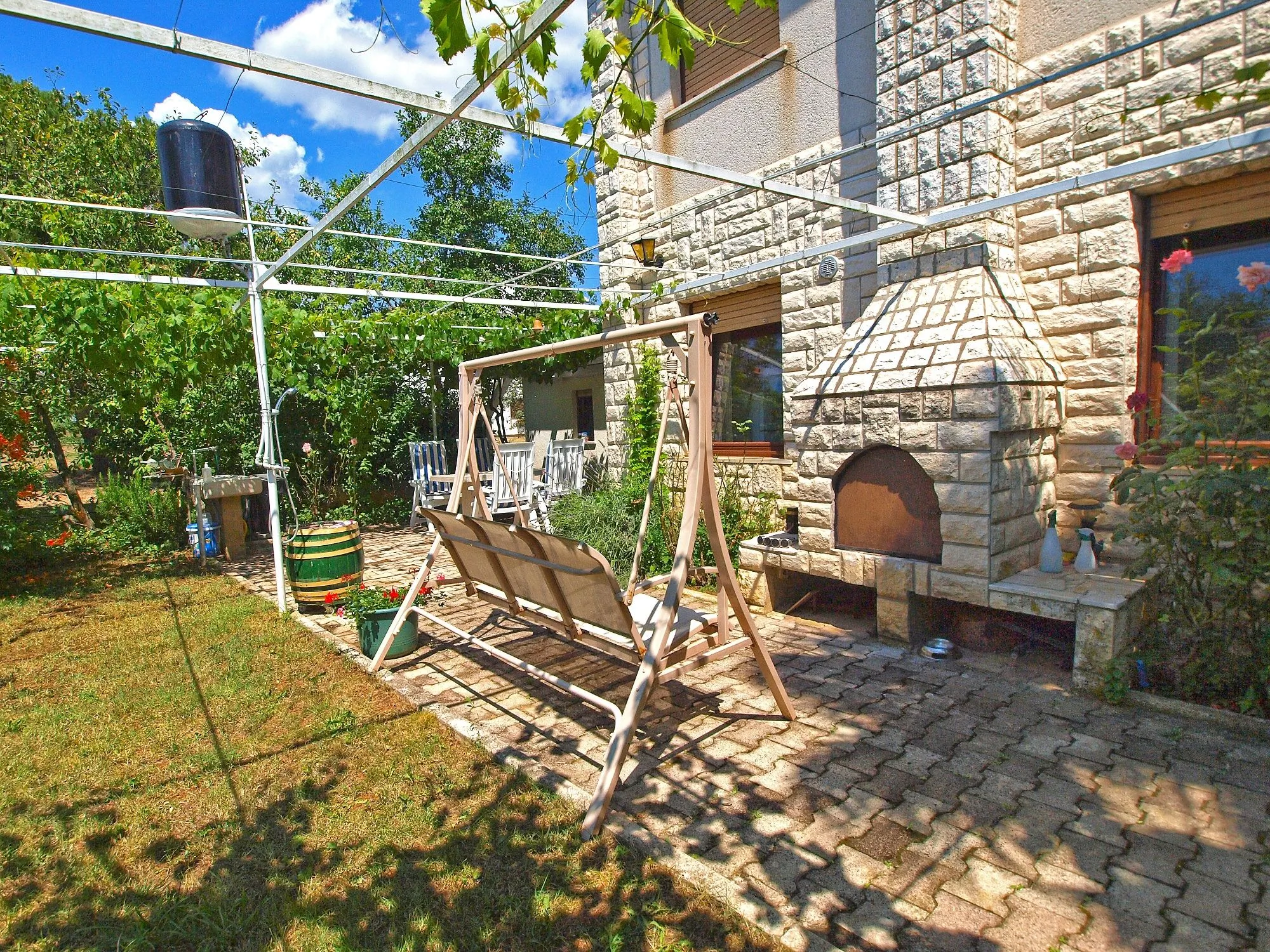 Apartments With Parking Space Valbandon, Fažana - 20770 Valbandon