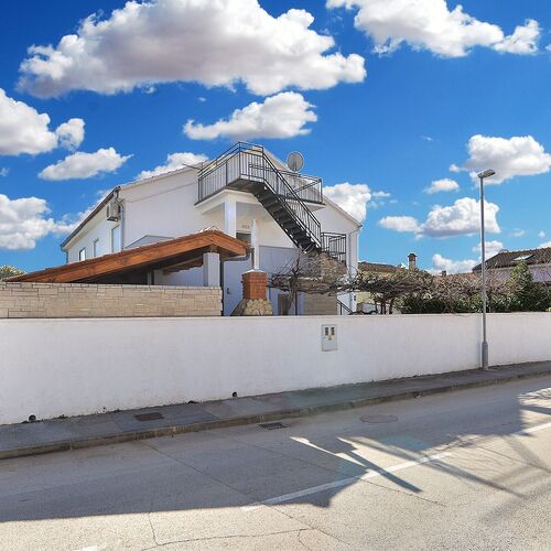 Apartmanok Parkolóhellyel Medulin - 21025  2