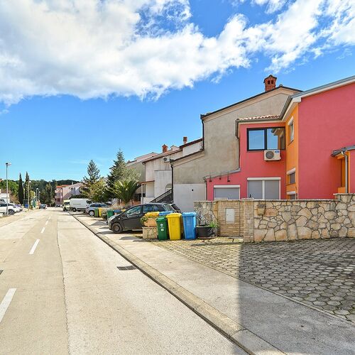 Apartmanok Parkolóhellyel Pula - 21036  4