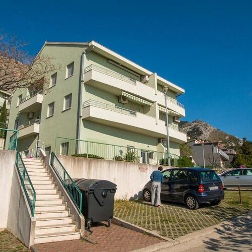 Apartmanok Parkolóhellyel Omis - 21058 Omiš  2