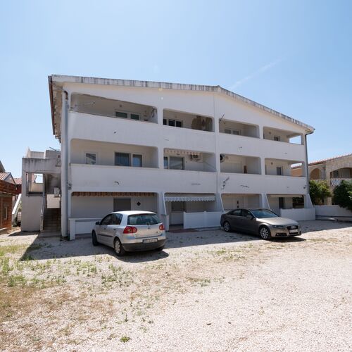 Apartmanok A Tenger Mellett Vir - 21081  3