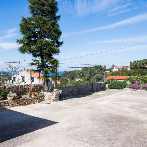 Apartmanok Parkolóhellyel Veli Losinj, Losinj - 21192 Veli Lošinj  2