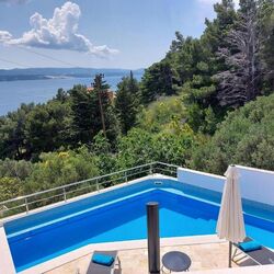 Apartmanok Családok Részére Medencével Marusici, Omis - 21377 Marušići