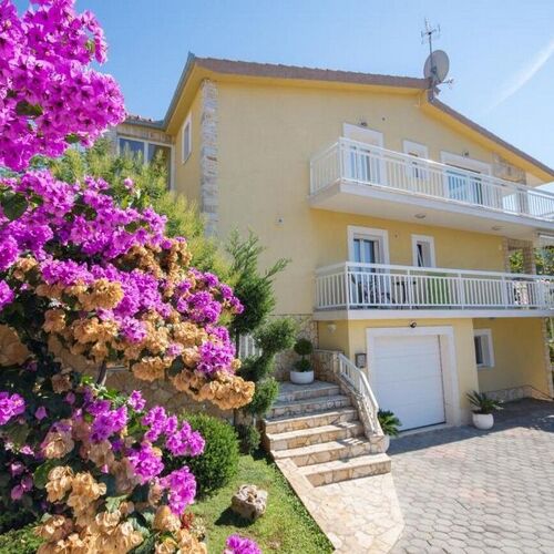 Apartmanok Medencével Trogir - 21466  2