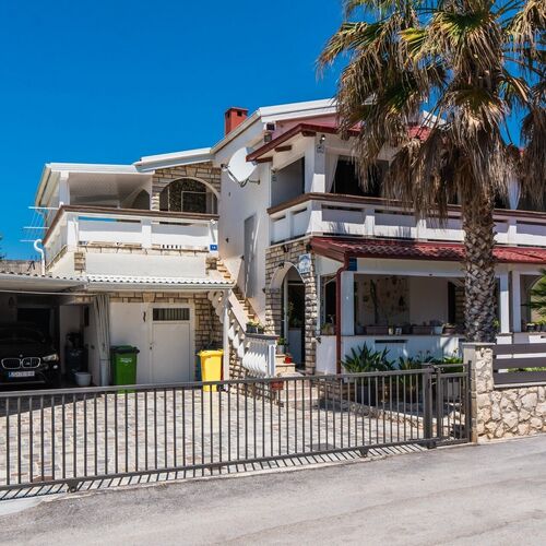 Apartmanok A Tenger Mellett Vir - 21489  2