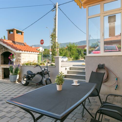 Apartmanok Parkolóhellyel Kastel Kambelovac, Kastela - 21645 Kaštel Kambelovac