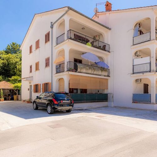 Apartmanok Parkolóhellyel Malinska, Krk - 21727 Malinska  2