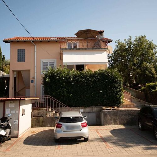 Apartmanok Családok Részére Medencével Njivice, Krk - 21862 Njivice  2