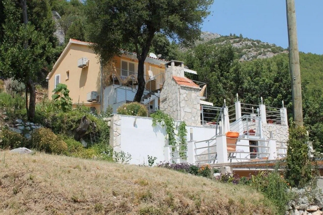 Apartments With Parking Space Viganj, Pelješac - 21912 Viganj