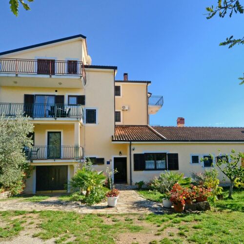 Apartmanok Családok Részére Medencével Valica, Umag - 21926 Valica  4