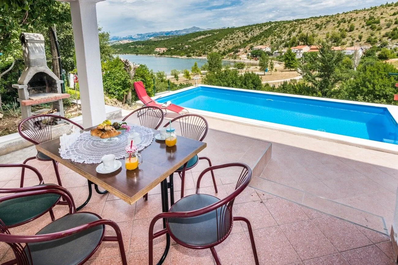Seaside Family Friendly House With A Swimming Pool Kruševo, Novigrad - 21963 Kruševo