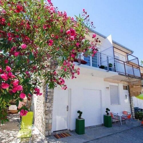 Apartmanok A Tenger Mellett Okrug Gornji, Ciovo - 21985 Okrug Gornji