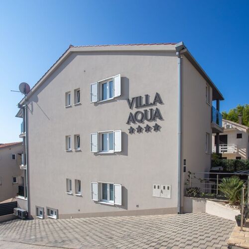Apartmanok A Tenger Mellett Medencével Businci, Ciovo - 21999 Bušinci  2