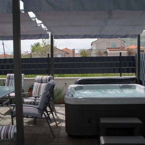Apartmanok Parkolóhellyel Trogir - 22015  4
