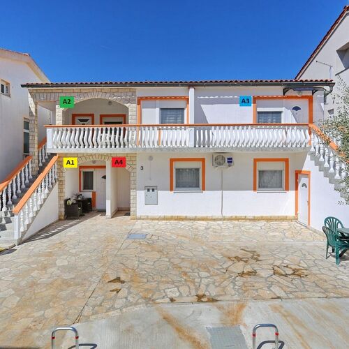 Apartmanok Parkolóhellyel Vir - 22134  3