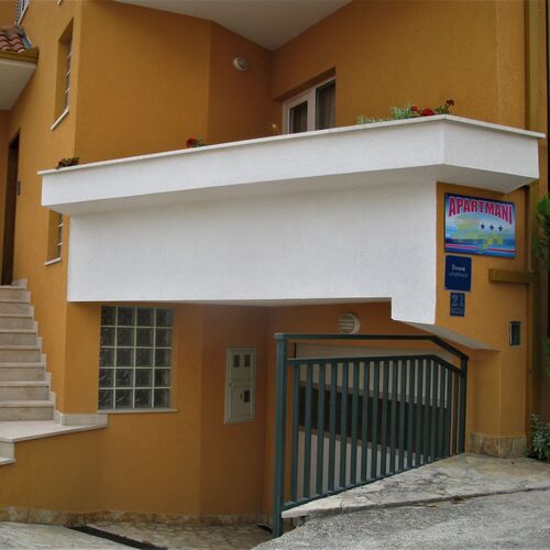 Apartmanok A Tenger Mellett Okrug Gornji, Ciovo - 22139 Okrug Gornji  4