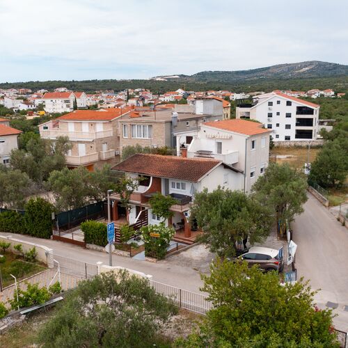 Apartmanok Parkolóhellyel Rogoznica - 22143  4