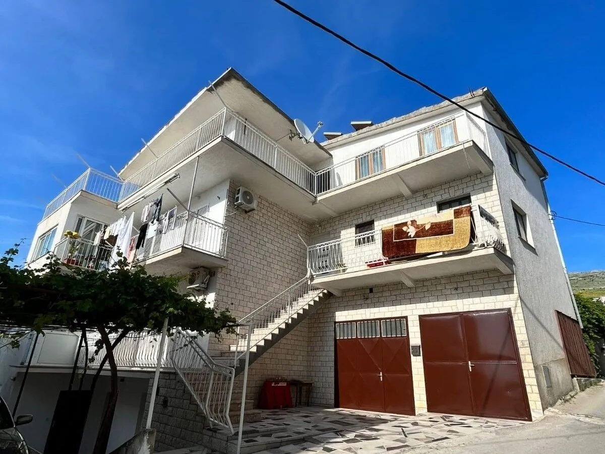 Apartments With Parking Space Stobreč, Split - 22296 Stobreč