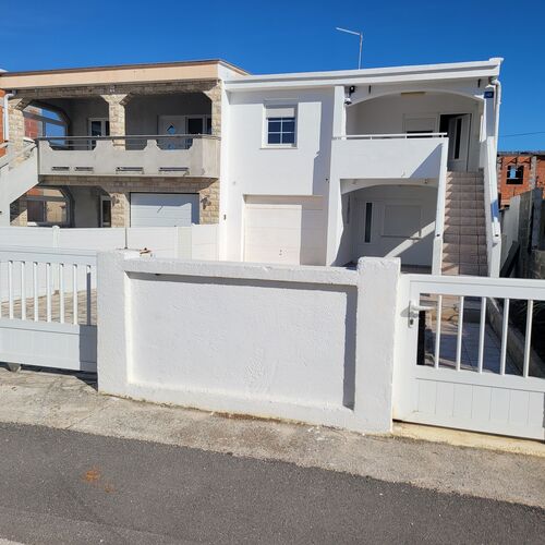 Apartmanok Parkolóhellyel Vir - 22347  4