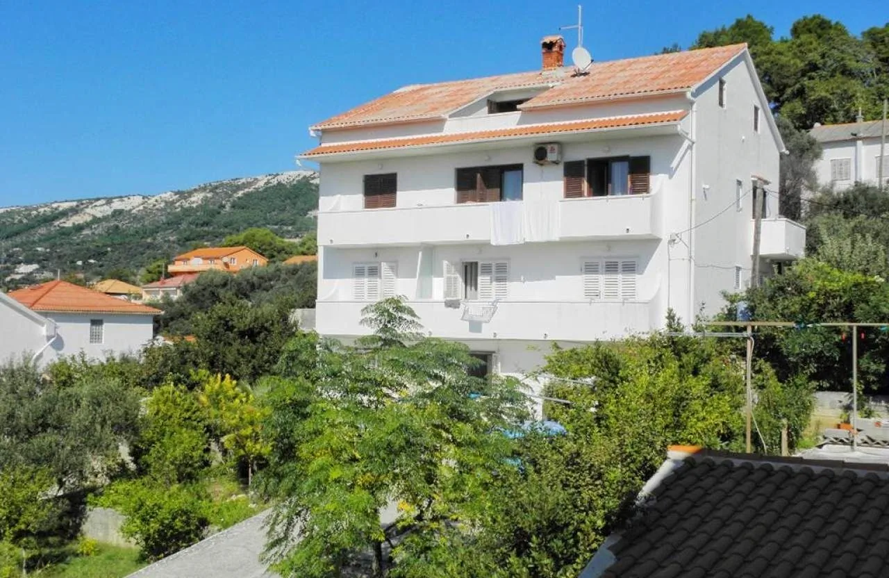 Apartments With Parking Space Banjol, Rab - 22422 Banjol