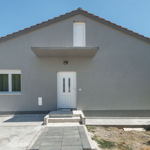 Nyaralóház A Tenger Mellett Kastel Stafilic, Kastela - 22438 Kaštel Štafilić  2