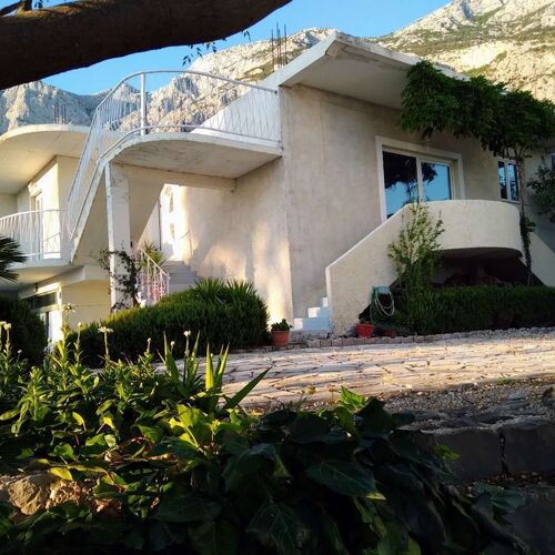 Apartmanok Parkolóhellyel Makarska - 22490  2